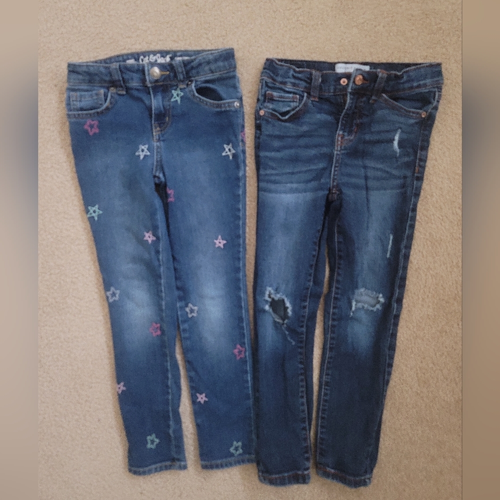 Bundle of two!Girls jeans size 6/star one's are Cat&Jack, and Celebrity Pink